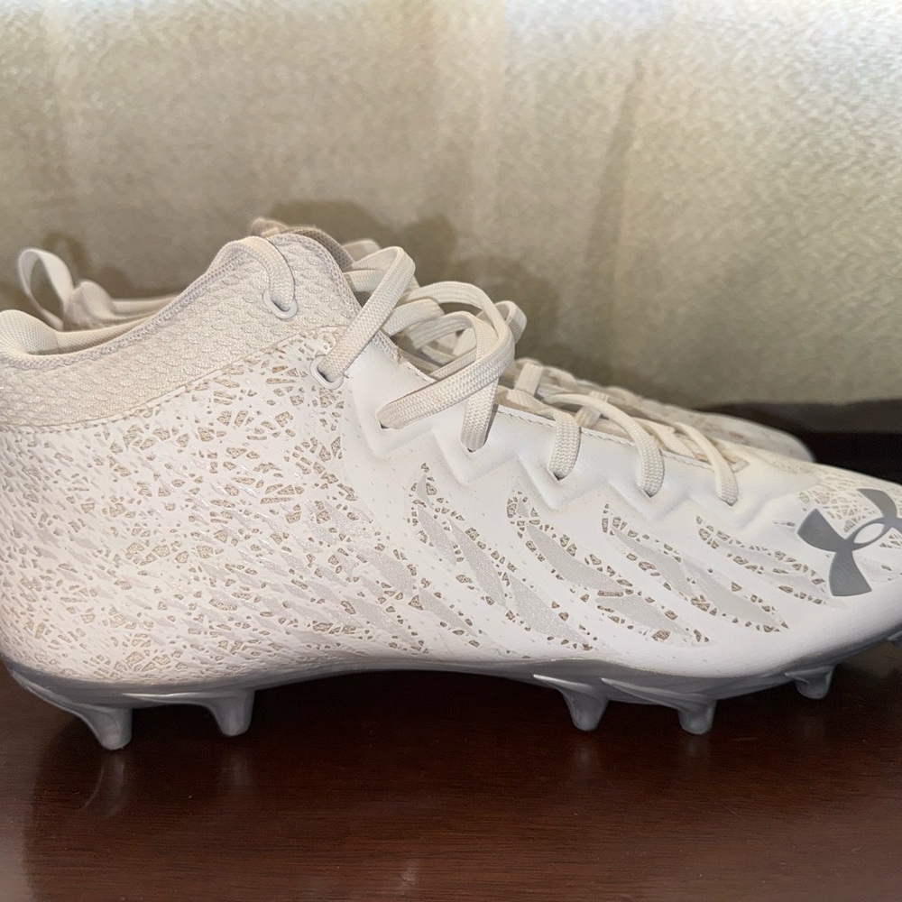 Under Armour Cream Football Cleats